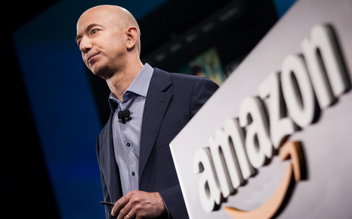Il signor Bezos guarda avanti al futuro dell'IA: pur riconoscendo la bolla, è ottimista riguard